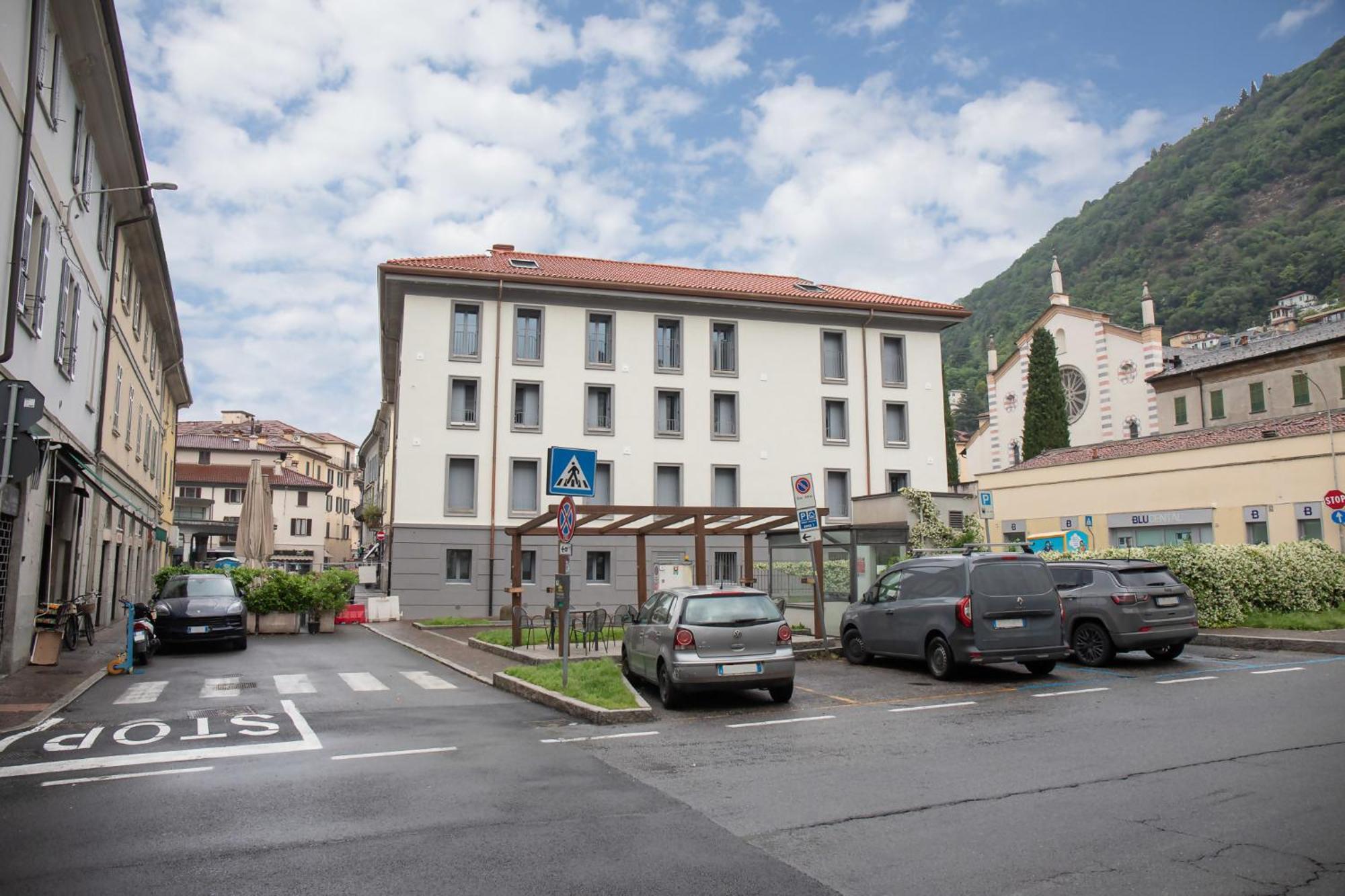 Amendola City View Apartments Suite Romantica Como Eksteriør bilde